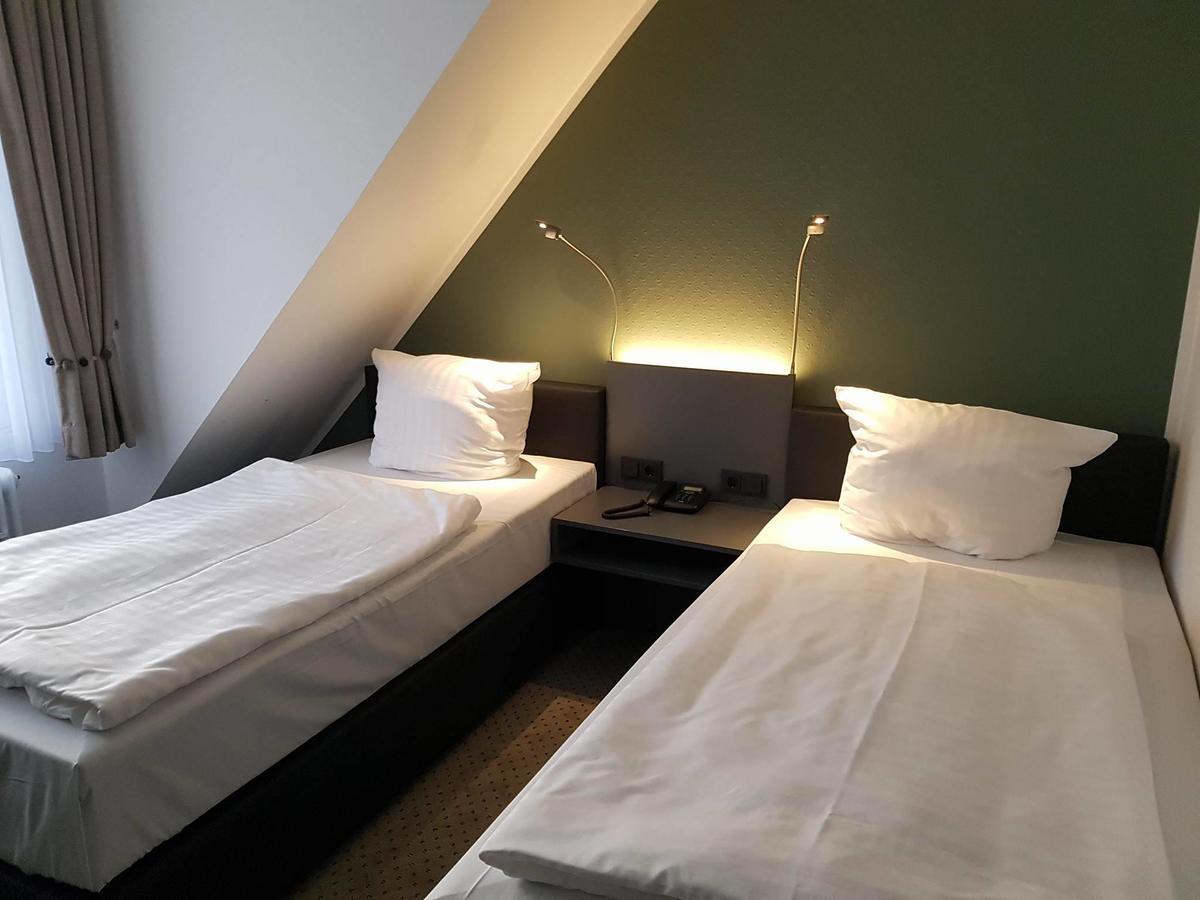 Hotel Am Markt Furstenau  部屋 写真
