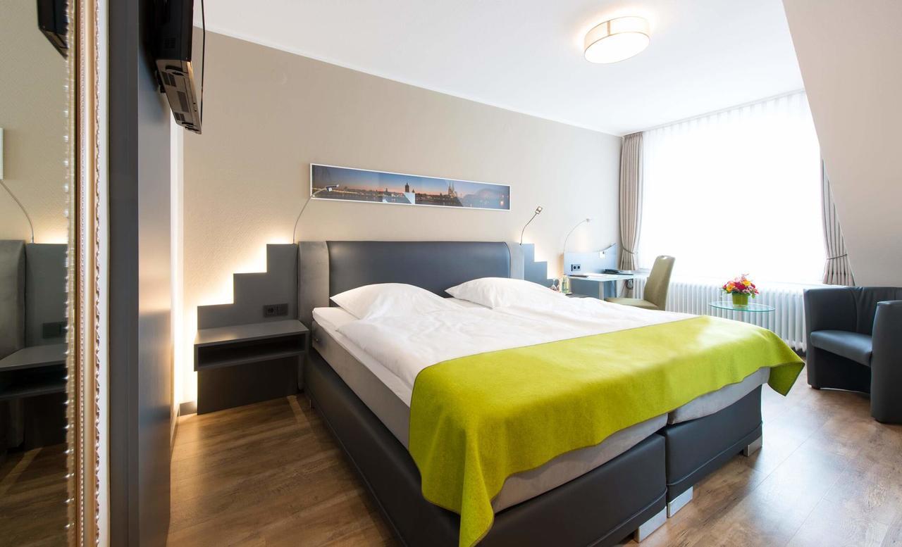 Hotel Am Markt Furstenau  エクステリア 写真